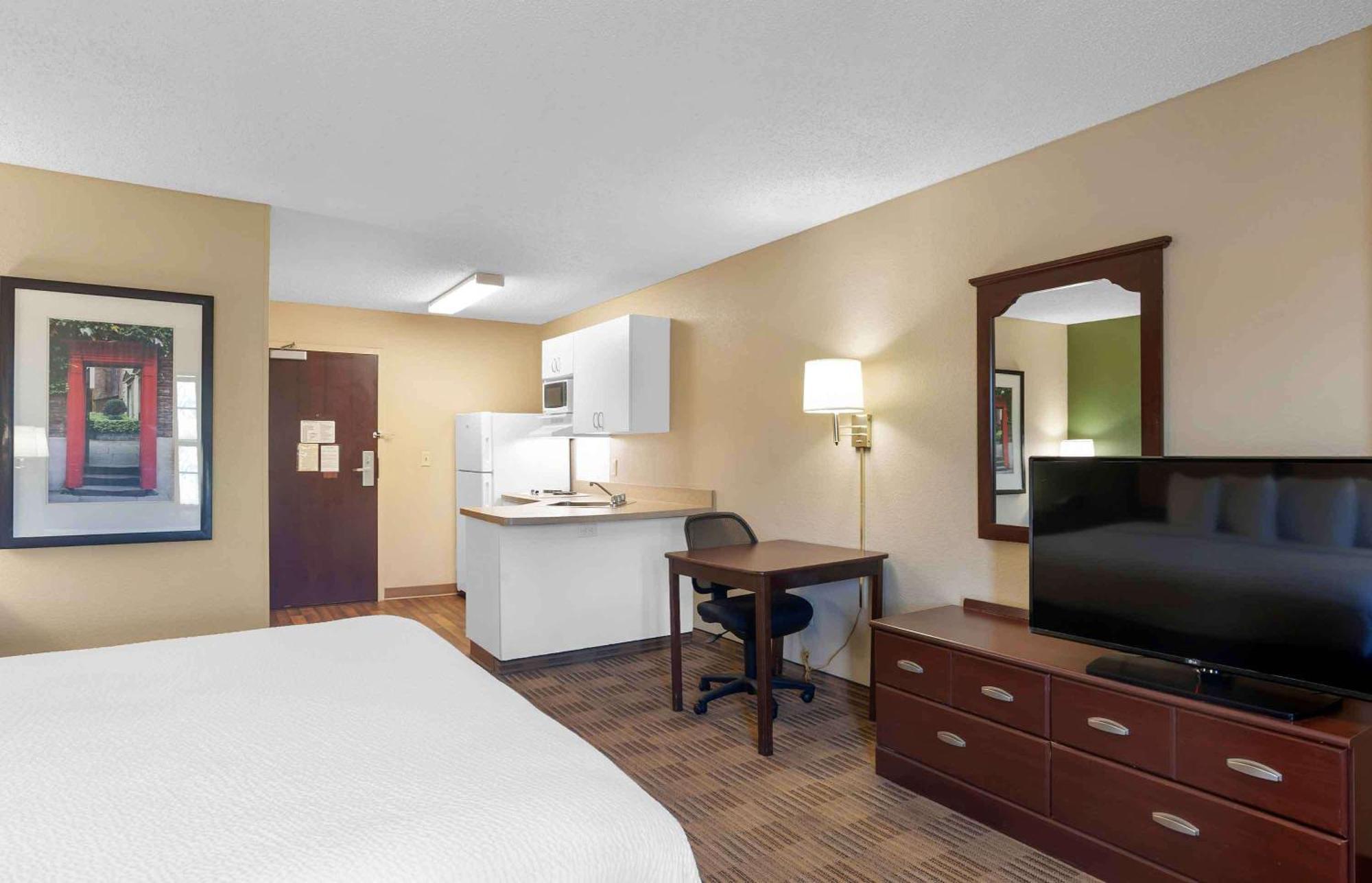 Extended Stay America Suites - Dallas - Las Colinas - Carnaby St Irving Exteriör bild