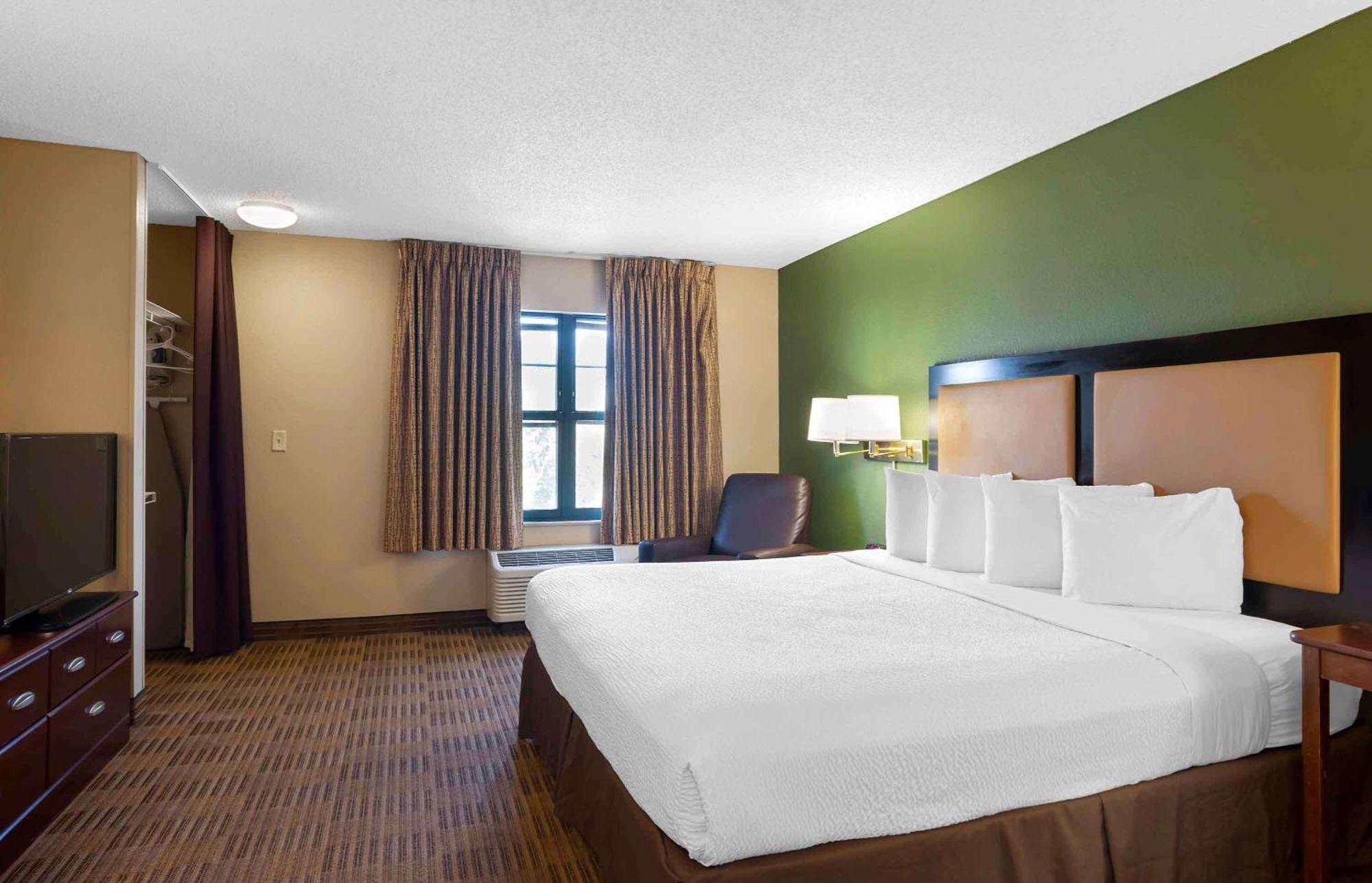 Extended Stay America Suites - Dallas - Las Colinas - Carnaby St Irving Exteriör bild