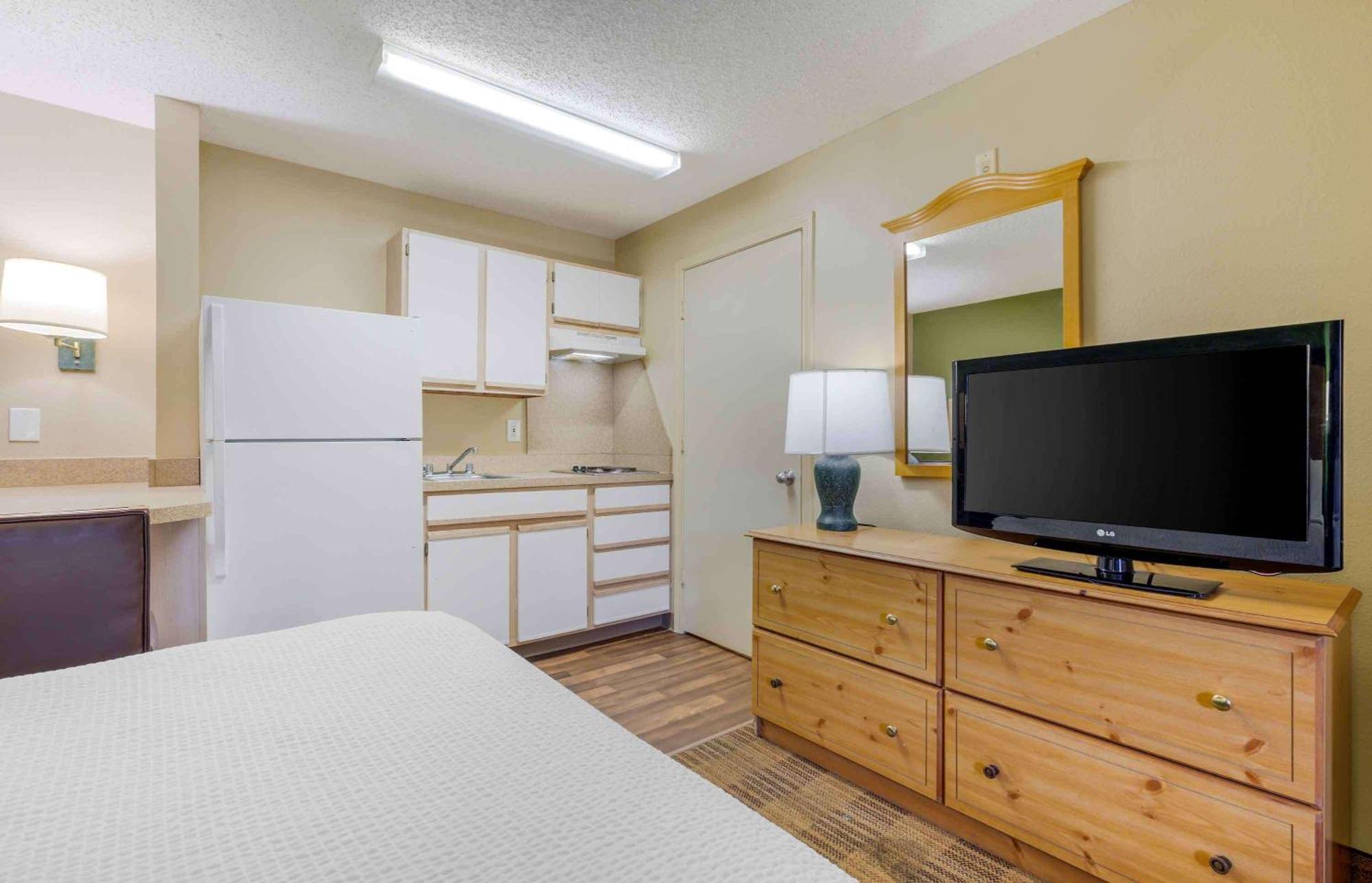 Extended Stay America Suites - Dallas - Las Colinas - Carnaby St Irving Exteriör bild