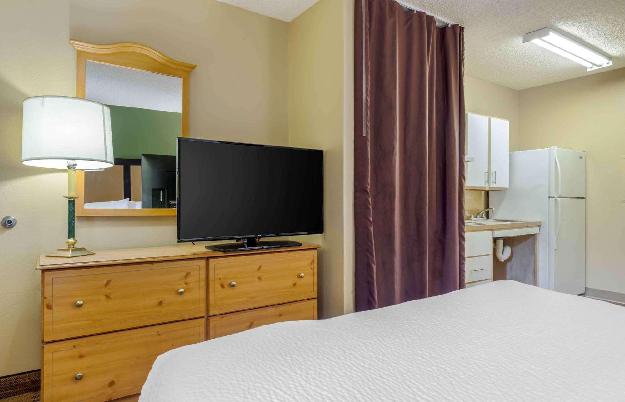 Extended Stay America Suites - Dallas - Las Colinas - Carnaby St Irving Exteriör bild