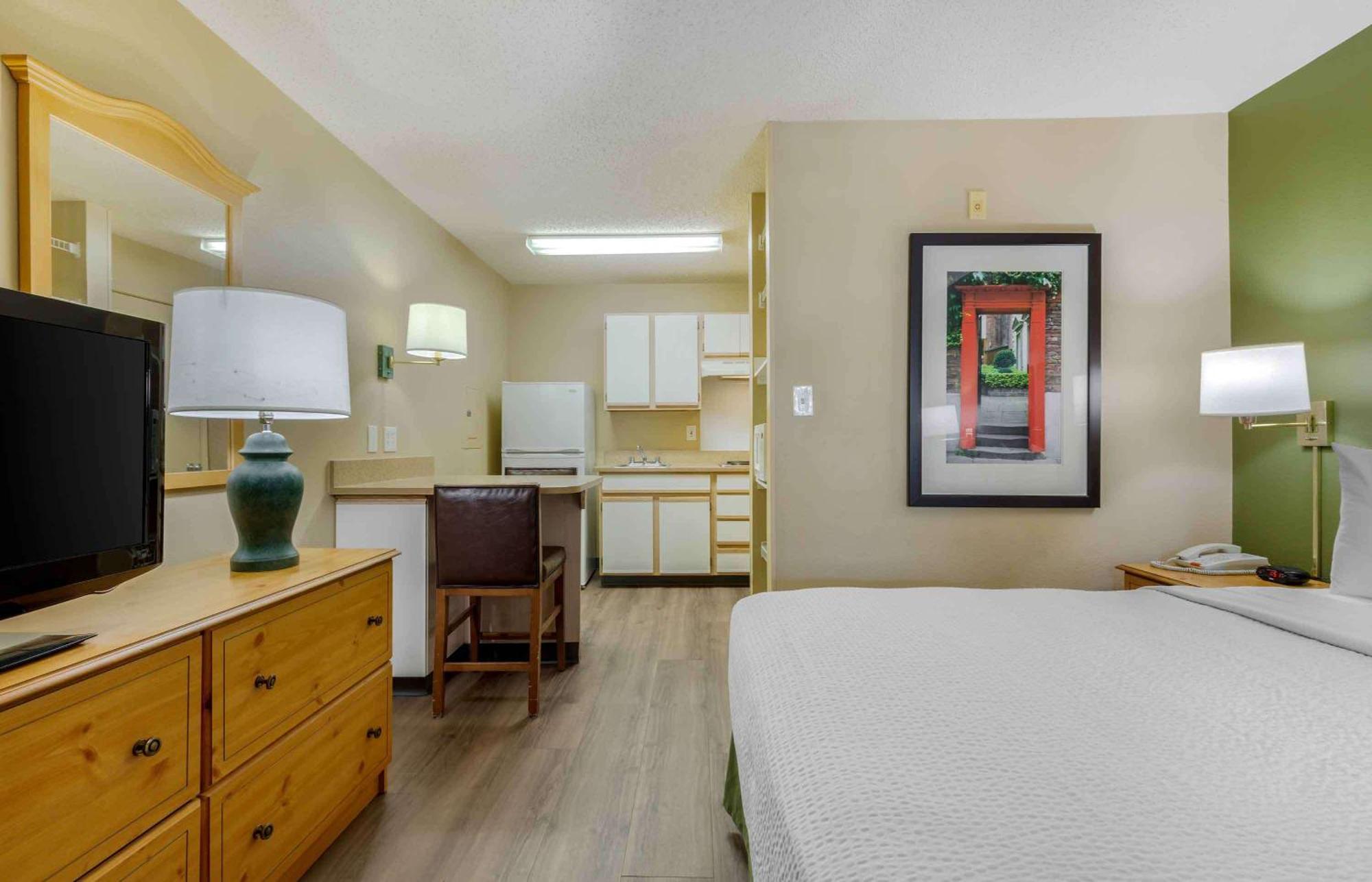 Extended Stay America Suites - Dallas - Las Colinas - Carnaby St Irving Exteriör bild