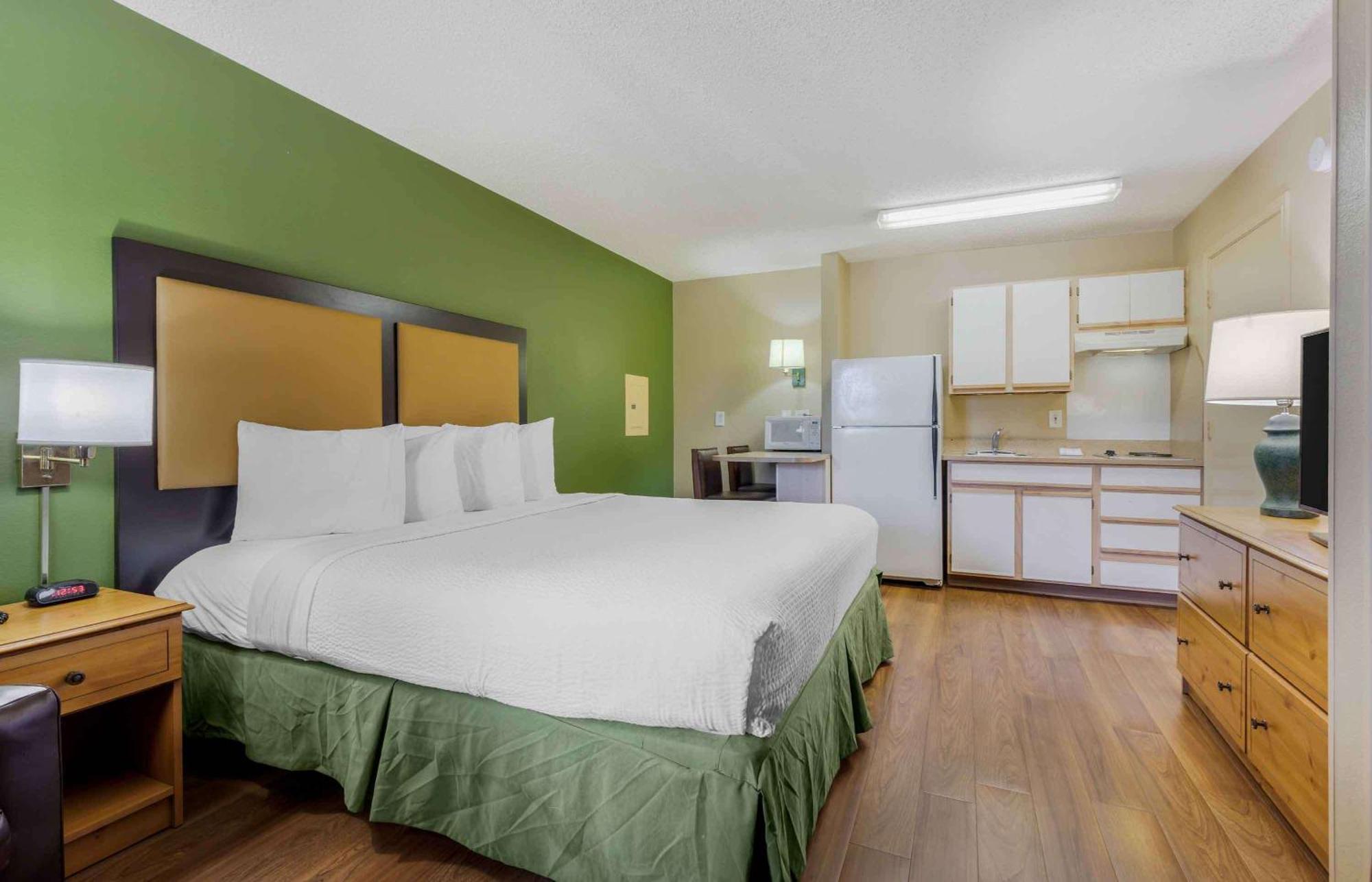 Extended Stay America Suites - Dallas - Las Colinas - Carnaby St Irving Exteriör bild