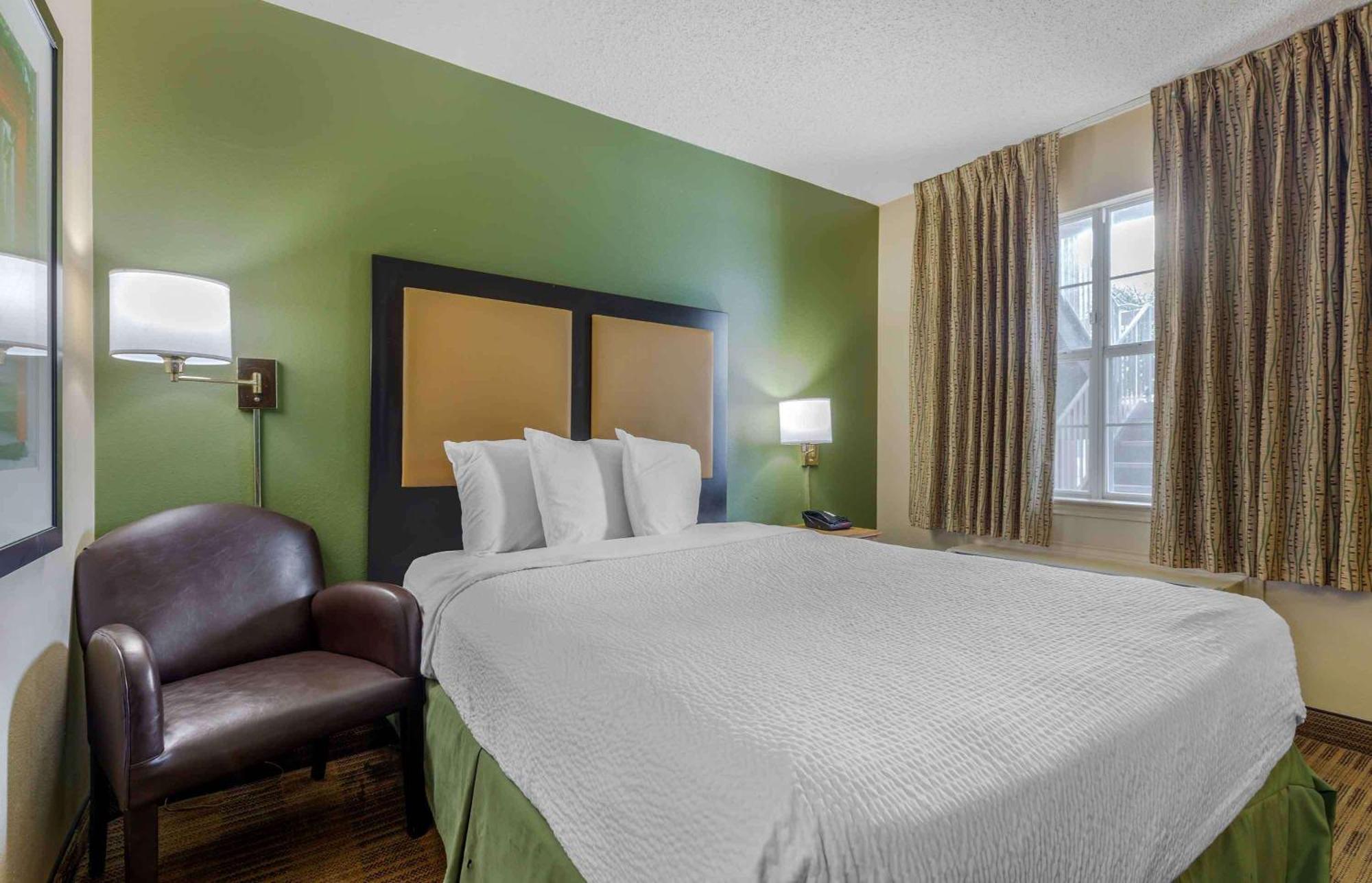 Extended Stay America Suites - Dallas - Las Colinas - Carnaby St Irving Exteriör bild