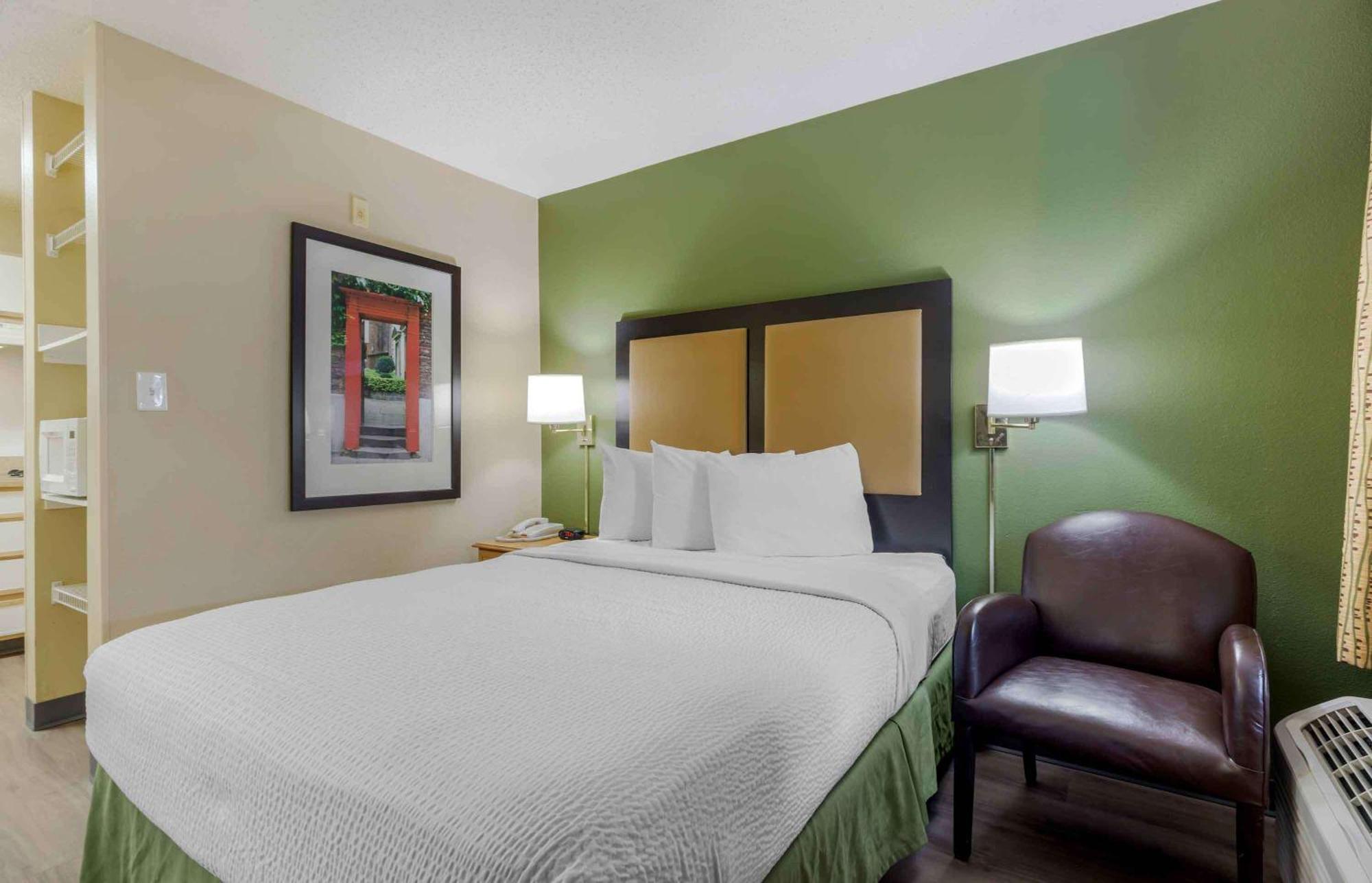 Extended Stay America Suites - Dallas - Las Colinas - Carnaby St Irving Exteriör bild