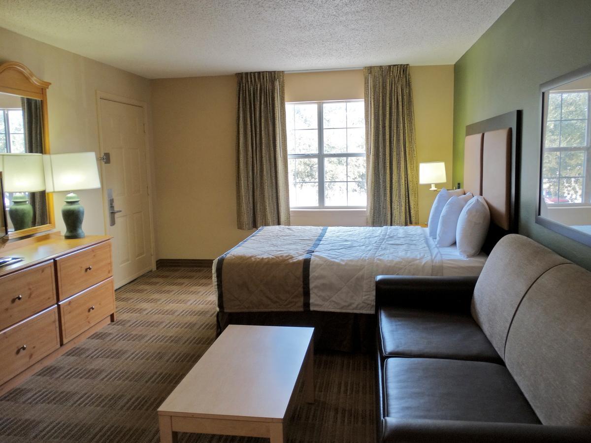 Extended Stay America Suites - Dallas - Las Colinas - Carnaby St Irving Exteriör bild